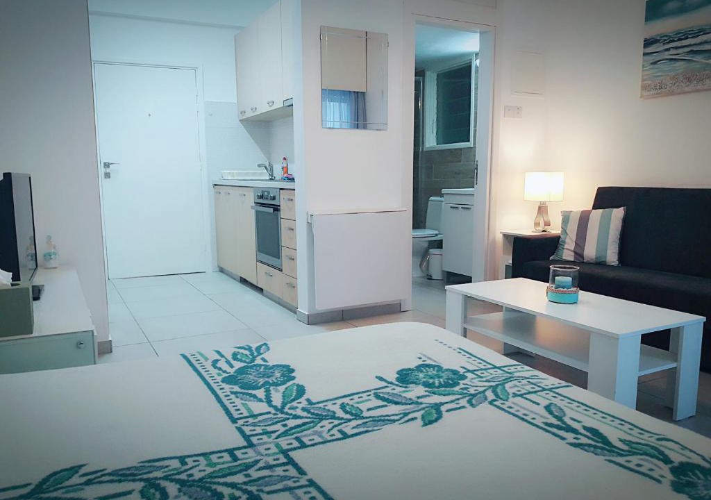 Germasogeia Apartment | Billis Beach Apartment