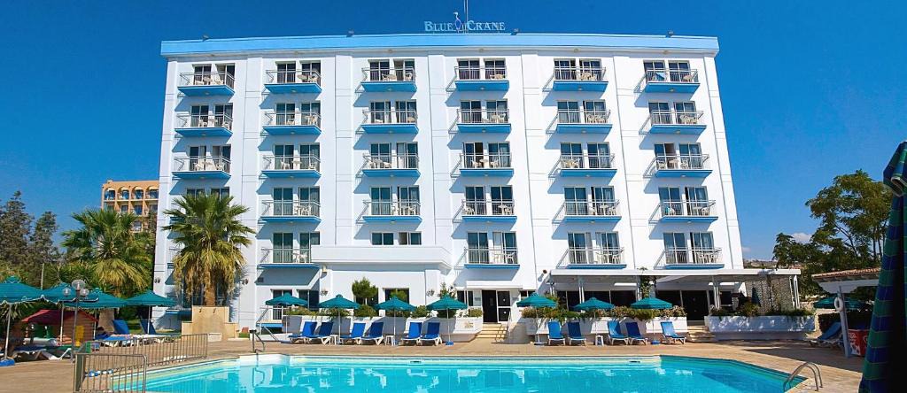 Agios Tychon Apartment | Blue Crane Hotel Apts