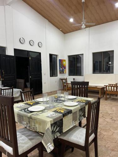 Poneloya House | Casa 12-87