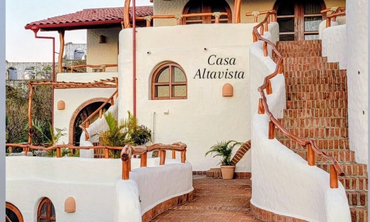 San Juan del Sur House | Casa Altavista 3 Bedroom 4 Bath Oceanview Home with 2 Pools, Patios, and Balconies