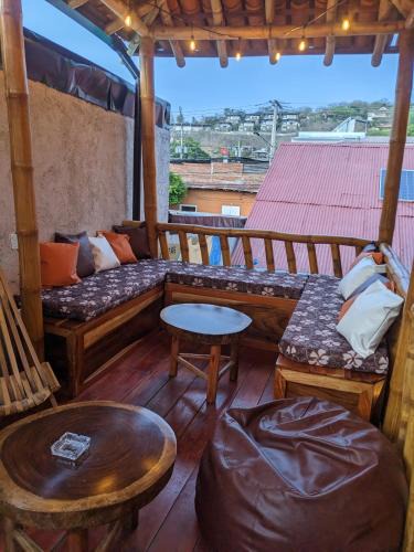 San Juan del Sur Hotel | Chale's House Hotel