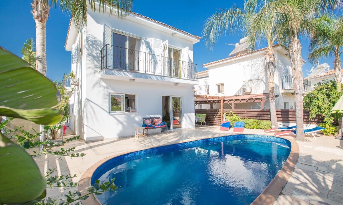 Pernera House | Charming 3 Bedroom Villa DI12 with private pool