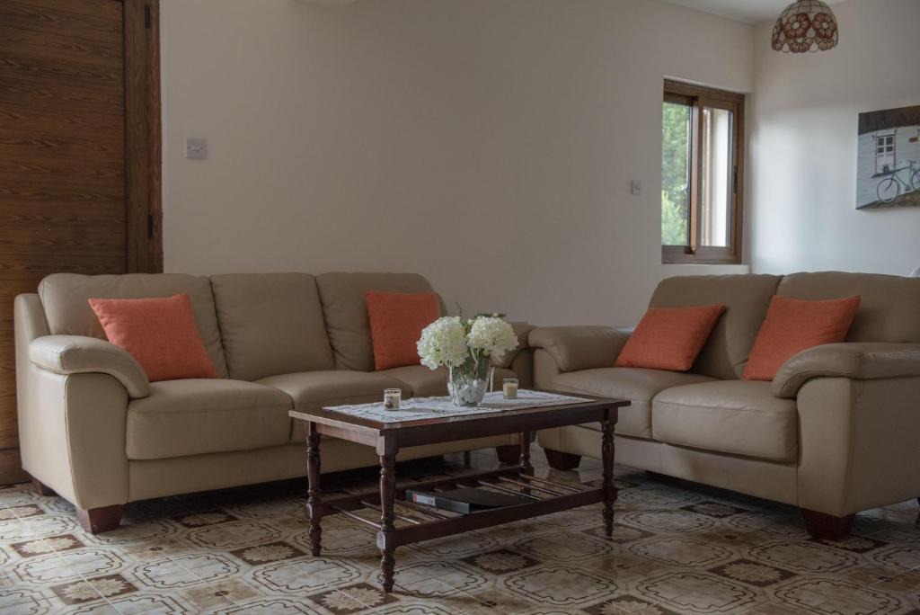 Platres House | Cherry Cottage
