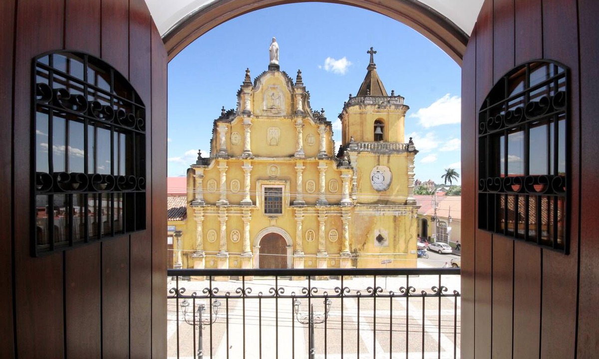 Leon Hotel | City Centro by Marriott La Recoleccion, Nicaragua