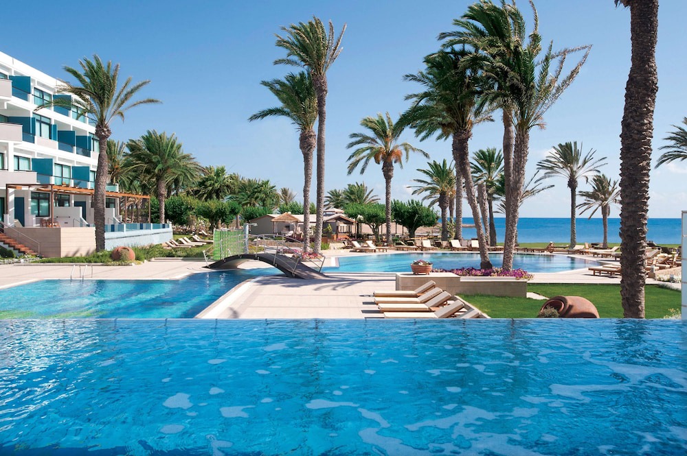Geroskipou Hotel | Constantinou Bros Asimina Suites Hotel