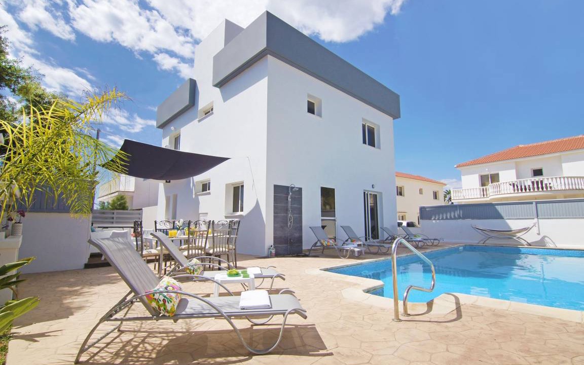 Ayia Napa Cottage | Cottage ∙ 4 bedrooms ∙ 8 guests