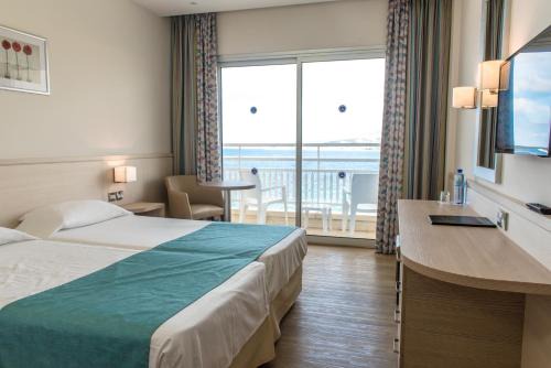 Kissonerga Hotel | Cynthiana Beach Hotel