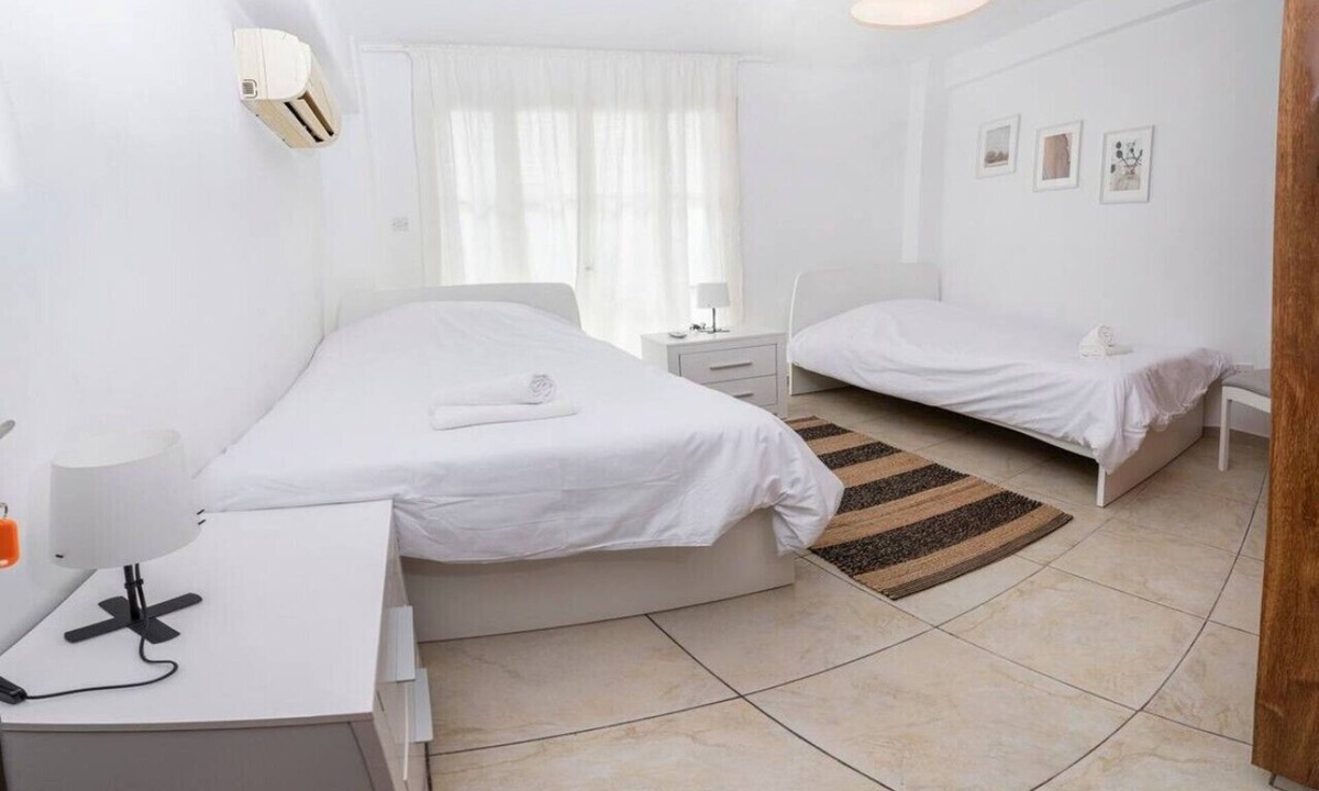 Nicosia Apartment | Double room, shared flat, center