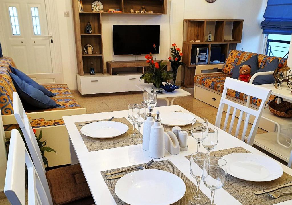 Oroklini Apartment | EasyStay Two Bedroom Apartment