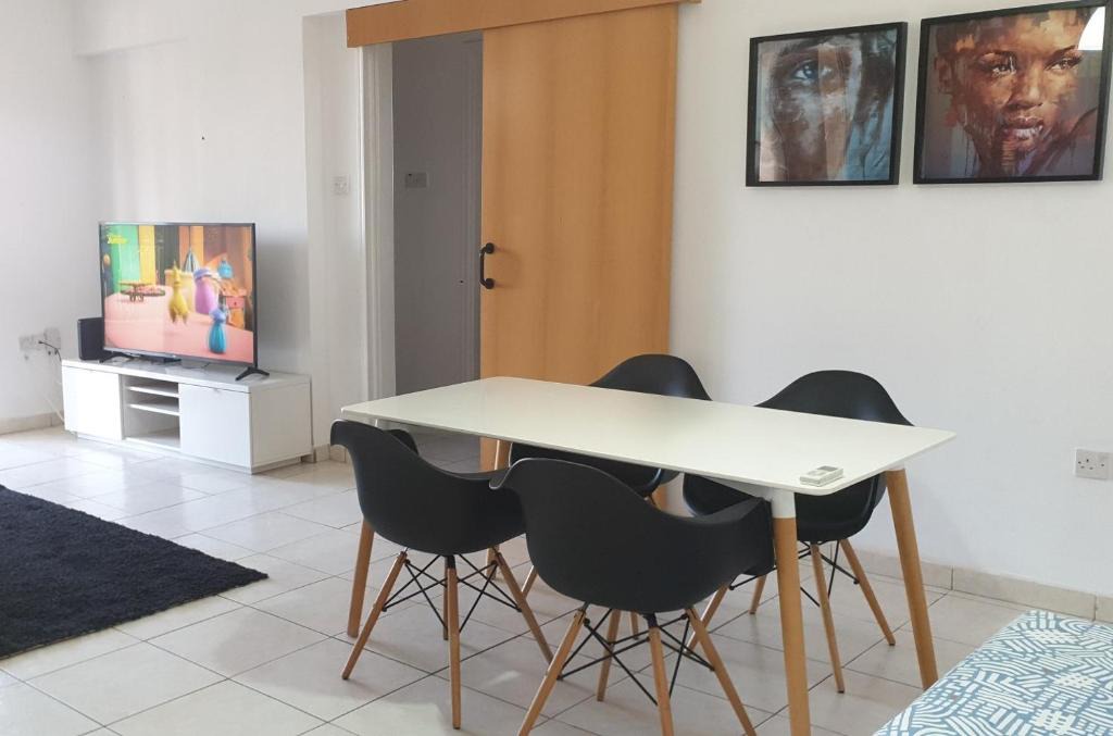 Kato Polemidia Apartment | ELLA LUXURY APARTMENT - (BREAKBOOKING CY)