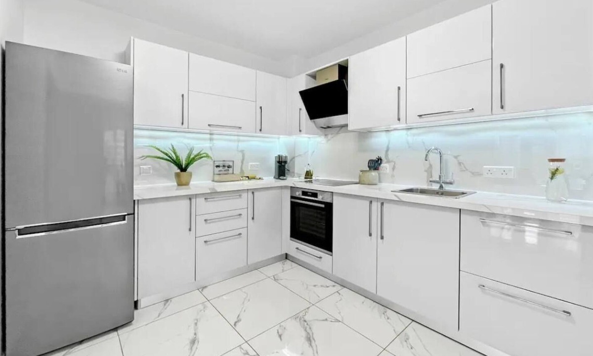 Skala House | Encino ® - luxury seaside suite