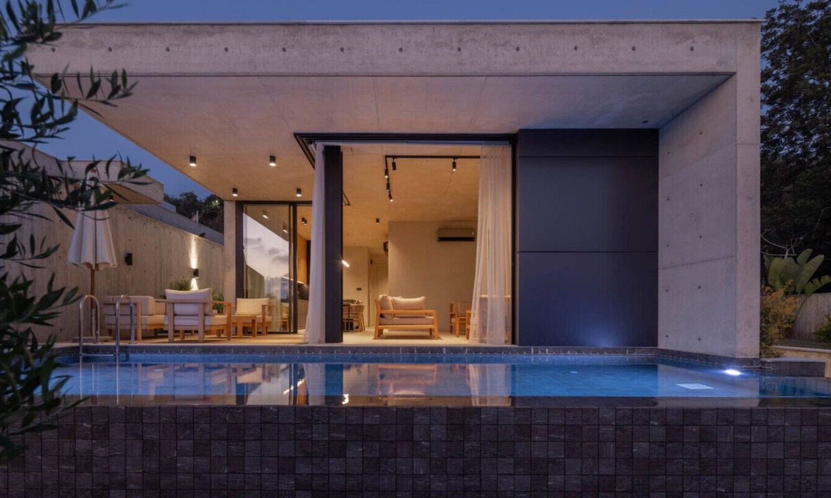 Chlorakas House | Exclusive Bungalow with Private Infinity Pool in Paphos