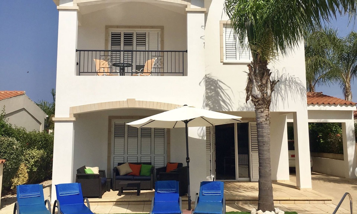 Pegeia Villa | Family Villa in exclusive gated development, 3 mins walk from Corallia Beach.