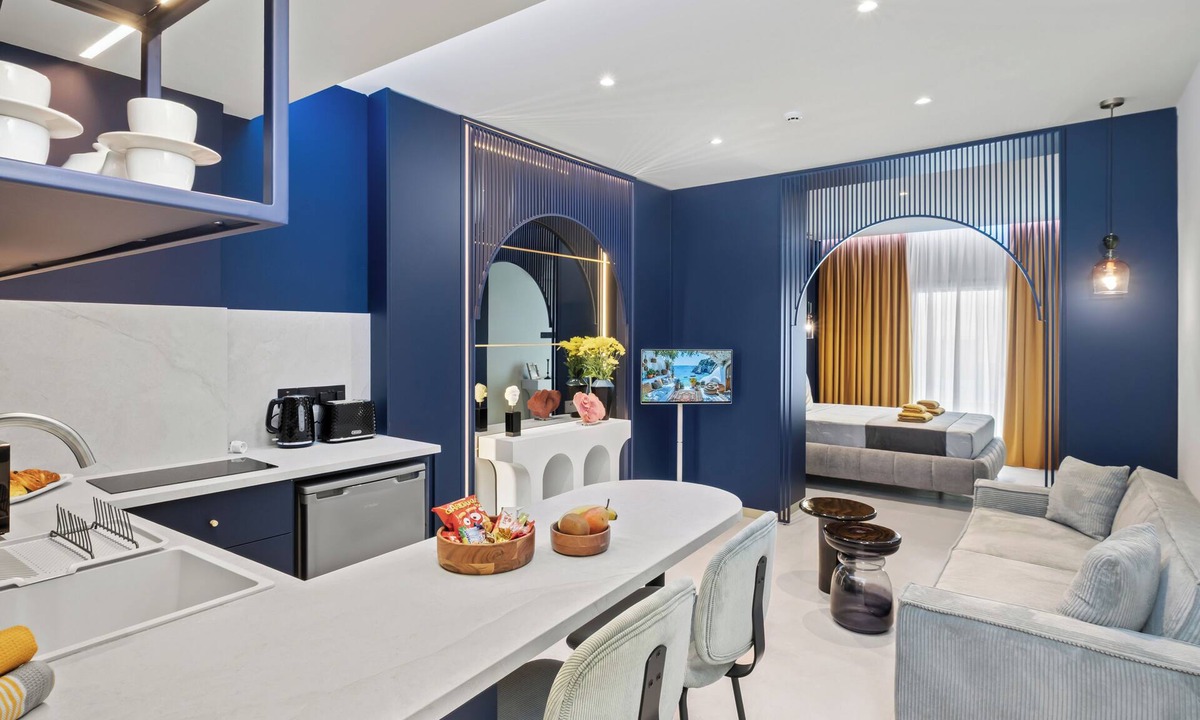Larnaca City Centre Apartment | Fat Cow Suites City Centre