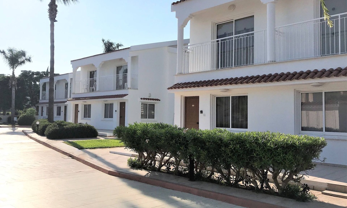 Protaras House | Fig Tree Z Holiday Villas DPS05-Two Bed Townhouse very close to beach