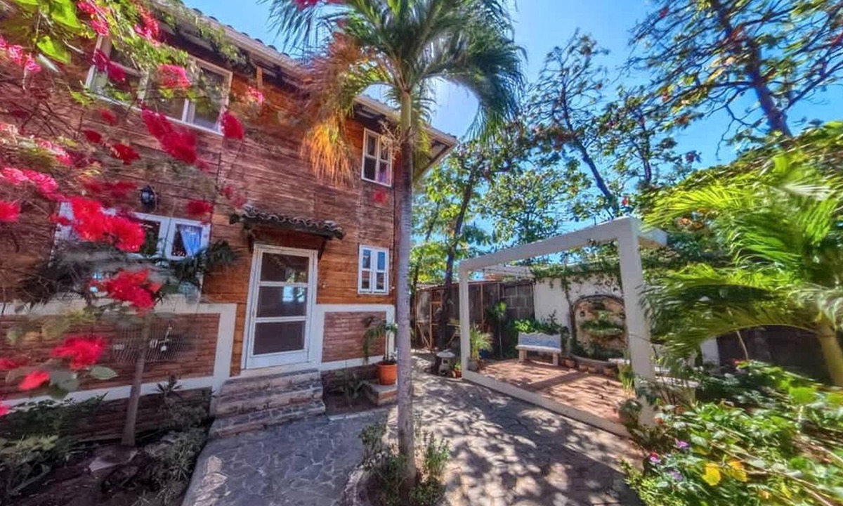 Pochomil Cottage | Gorgeous Beach Casita with Pool Access for a Unique Escape in Pochomil, Nicaragua