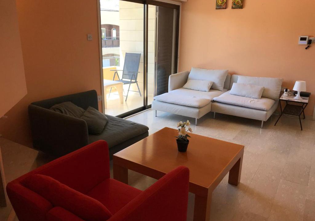 Ayios Dhometios House | Green Line Hideout