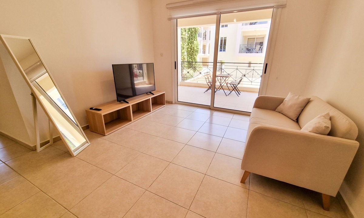Mazotos Apartment | Heaven in Yair's MPV Apartment