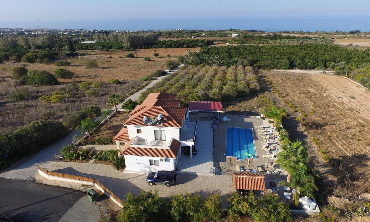 Tala House | Holiday house Kissonerga for 1 - 10 persons with 5 bedrooms - Holiday house