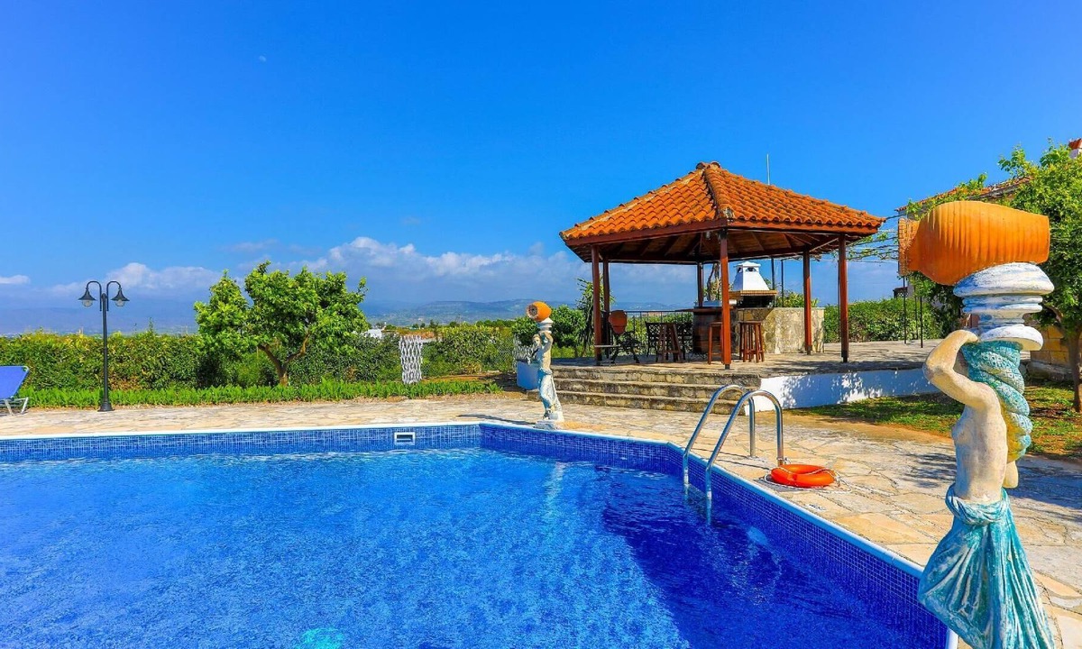 Latchi House | Holiday house Latsi for 1 - 6 persons with 2 bedrooms - Holiday home