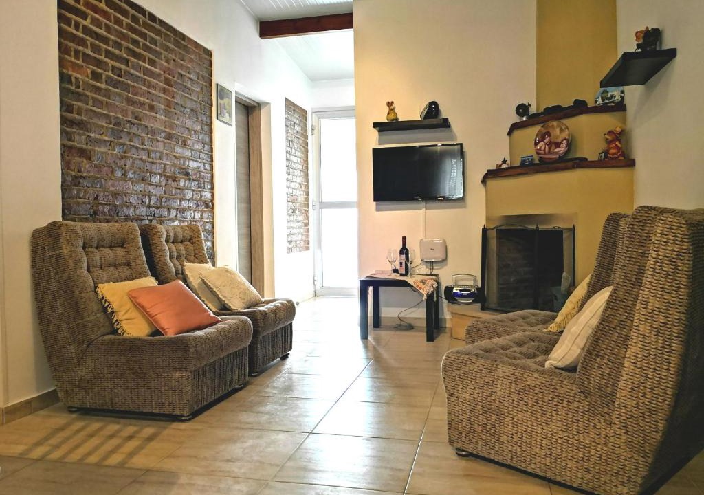 Treis Elies House | House of dreams