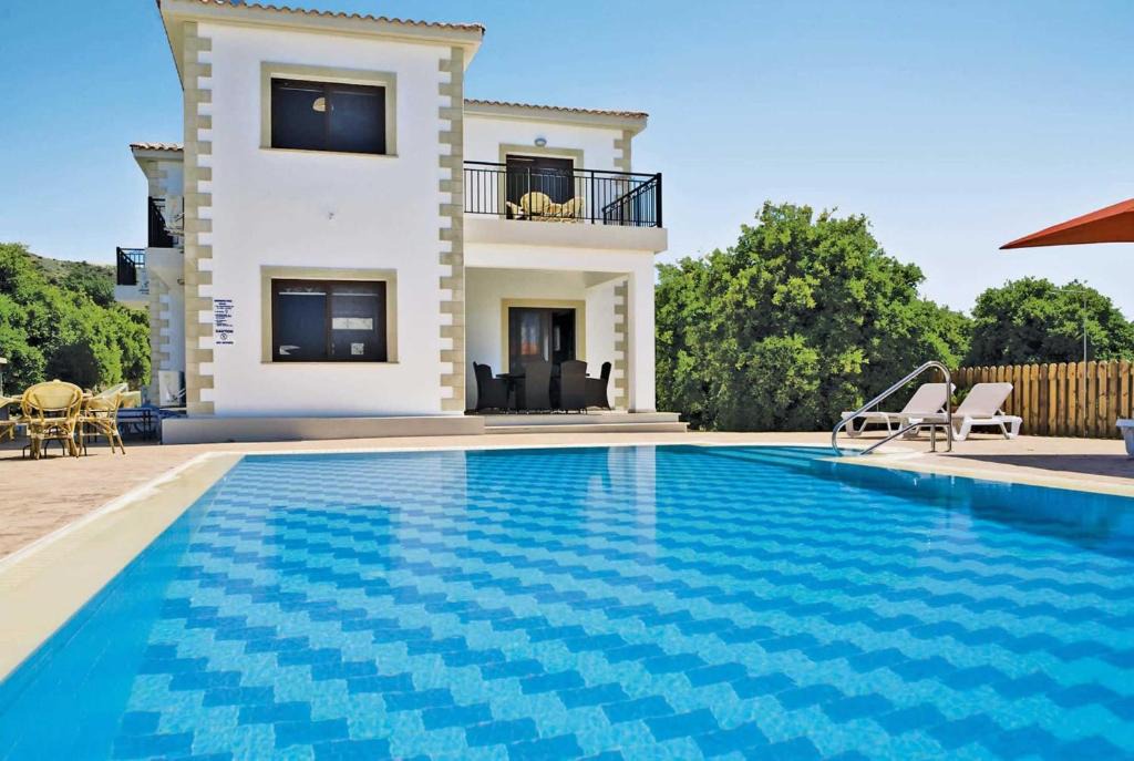 Polis Villa | Kambos II