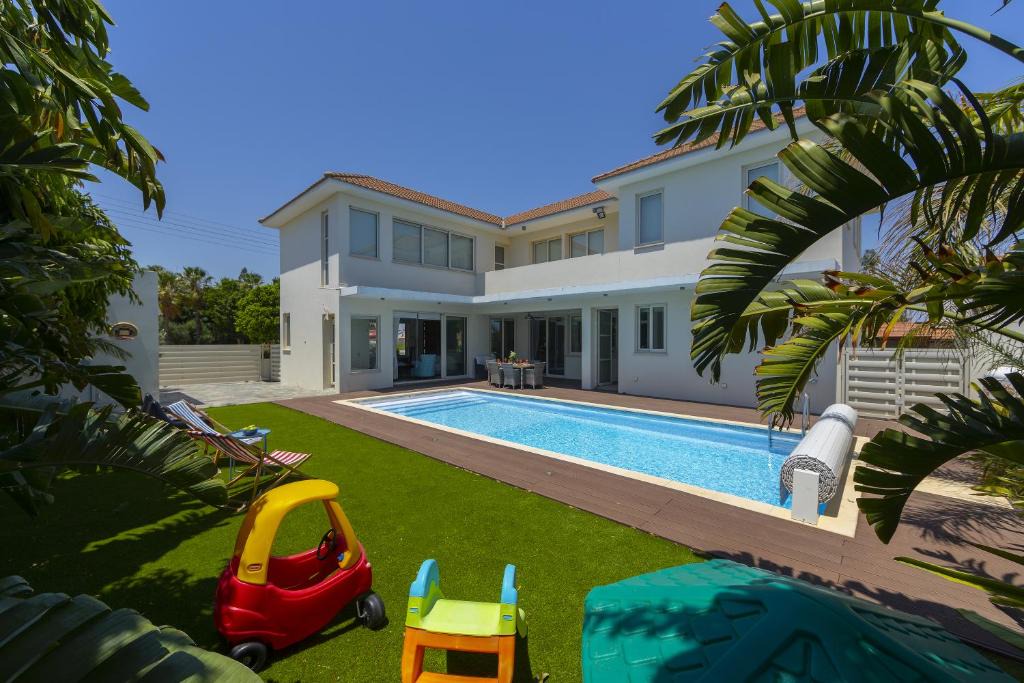Kiti Villa | Larnaca Villa Marisol Kiti