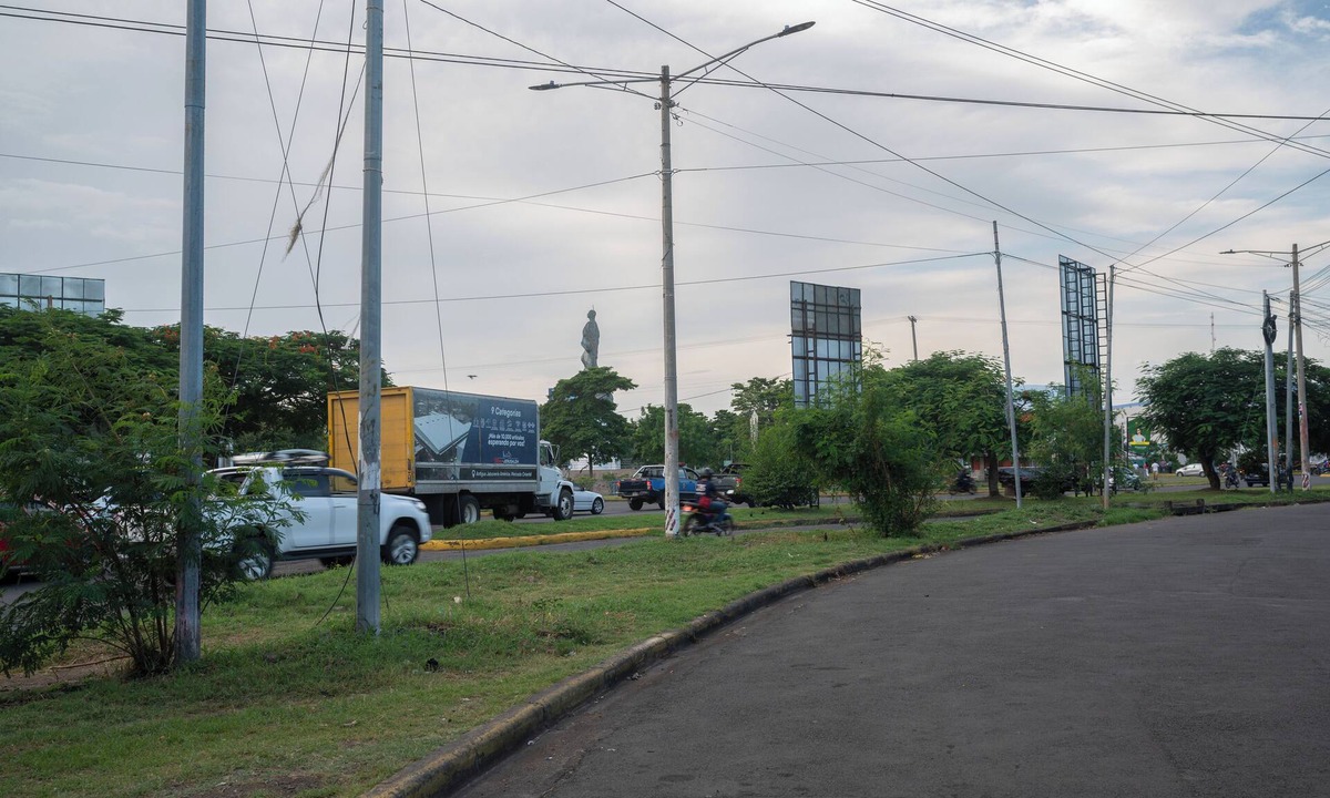 Managua House | Lighthouse La Virgen!