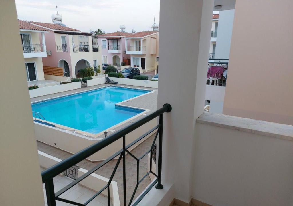 Universal Apartment | Limnos Gardens Apartment