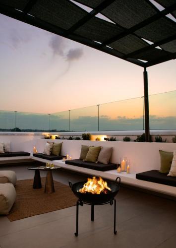 Pernera Villa | Lora Pearl Luxury Villa