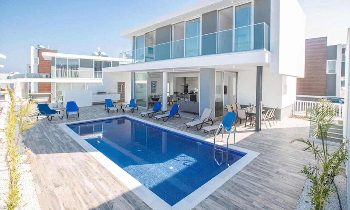 Protaras Villa | Lovely villa perfect for families, great location