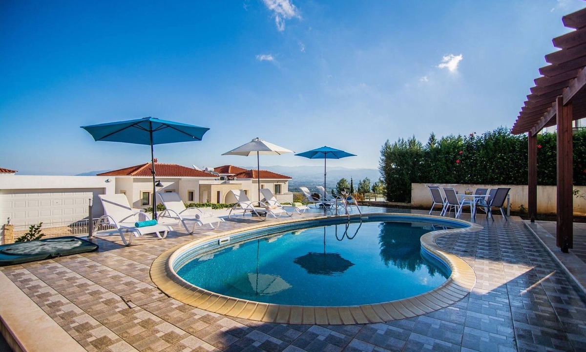 Latchi Villa | Luxury Paphos Villa | Villa Prengos | 3 Bedroom Villa | Sea and City Views