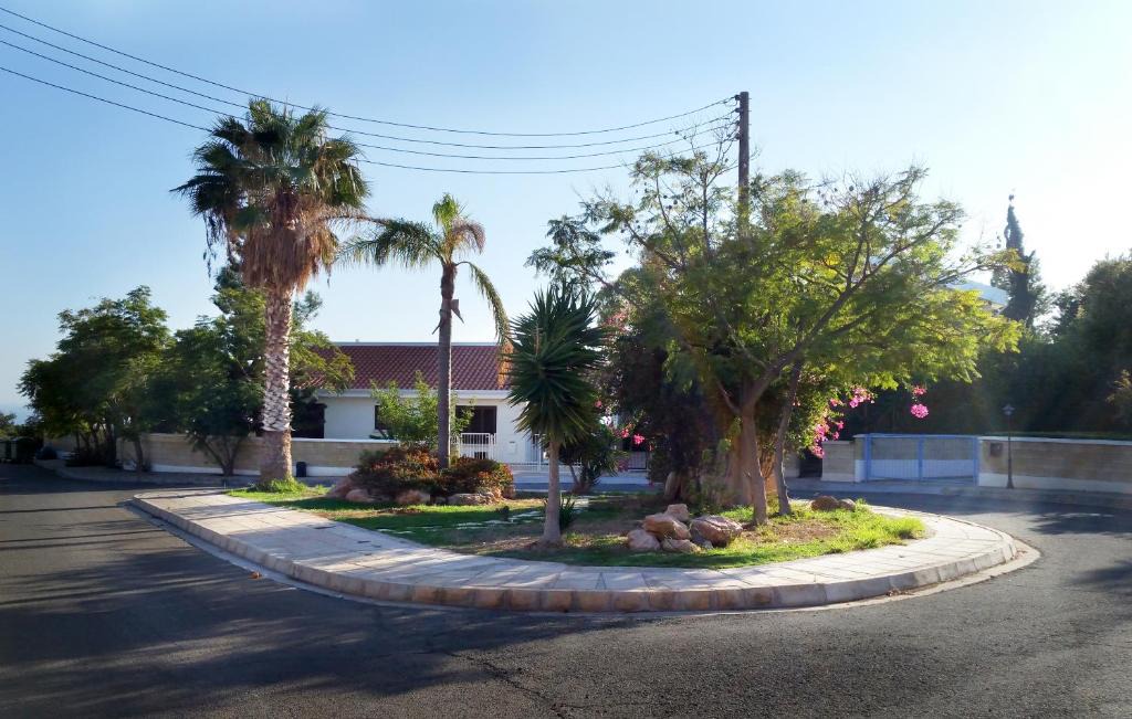 Pissouri Villa | Mimosa Villa