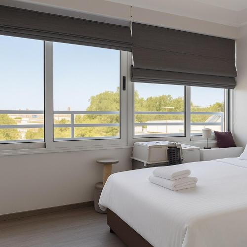 Limassol Apartment | Modern 2BR Apt - Near Casino & MyMall - 3km Beach