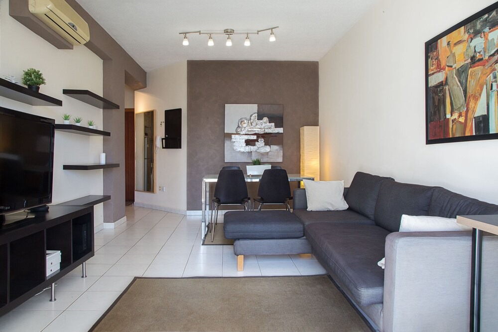 Historical Center Apartment | Modern flat in old city