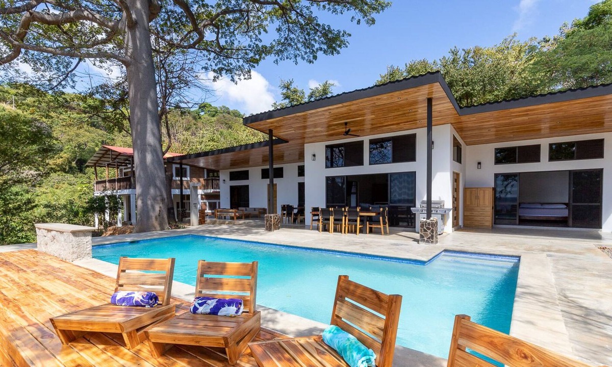 San Juan del Sur House | Modern Jungle Retreat - Great Surf, AC, Hot Water
