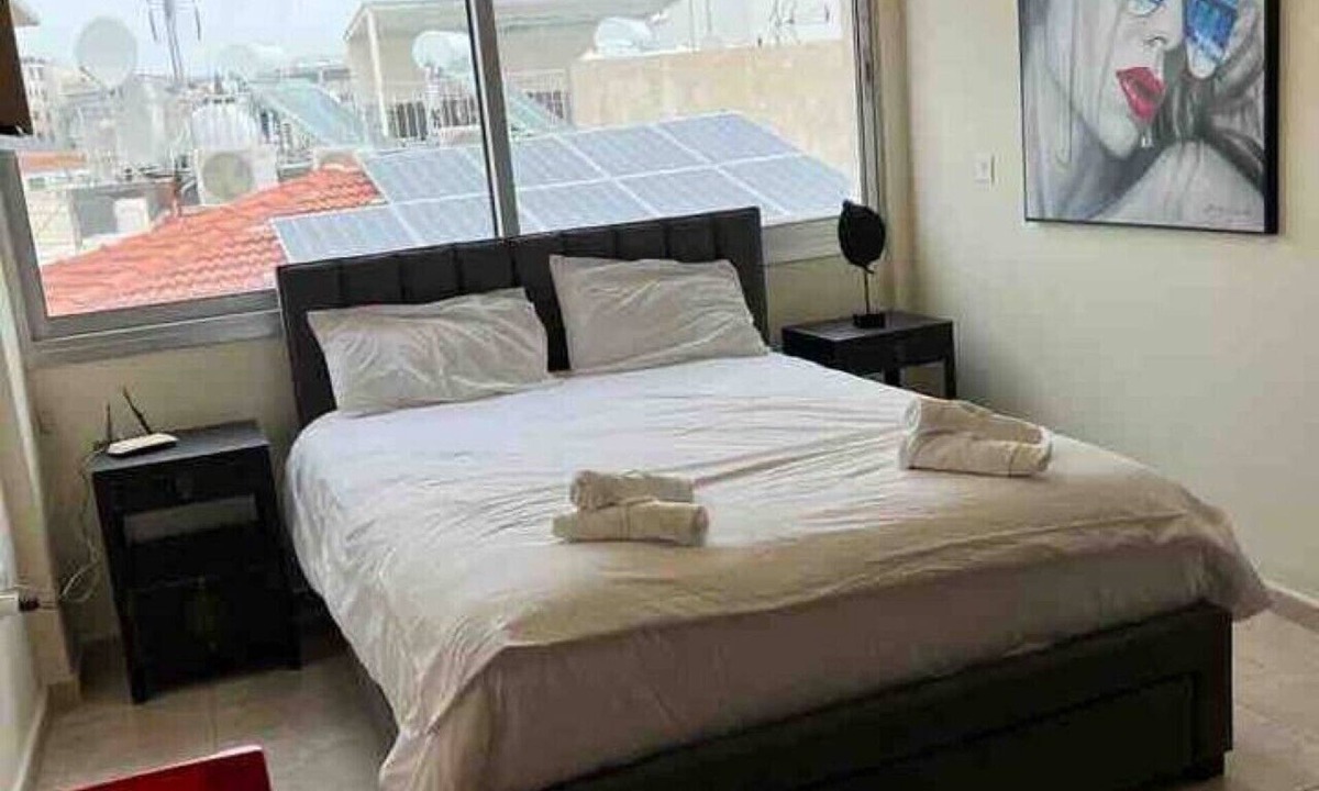 Historical Center Apartment | Modern studio in historic center near beach, view