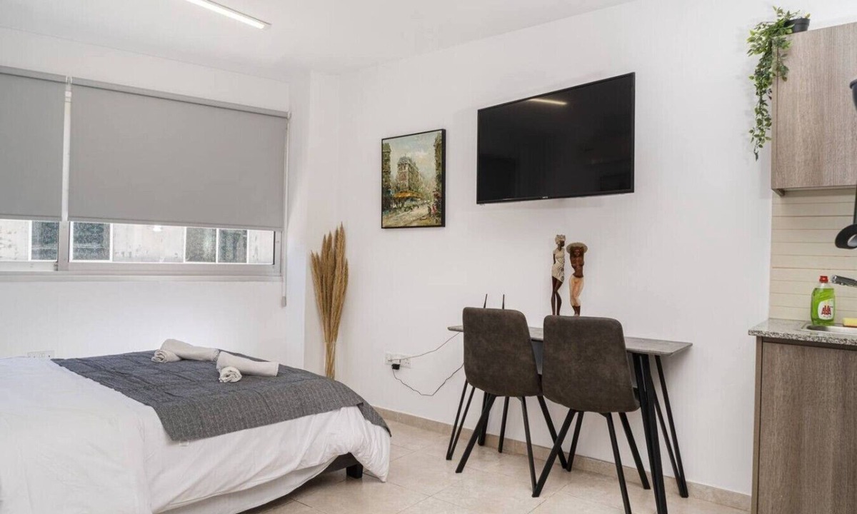 Historical Center Apartment | Modern studio in historic center