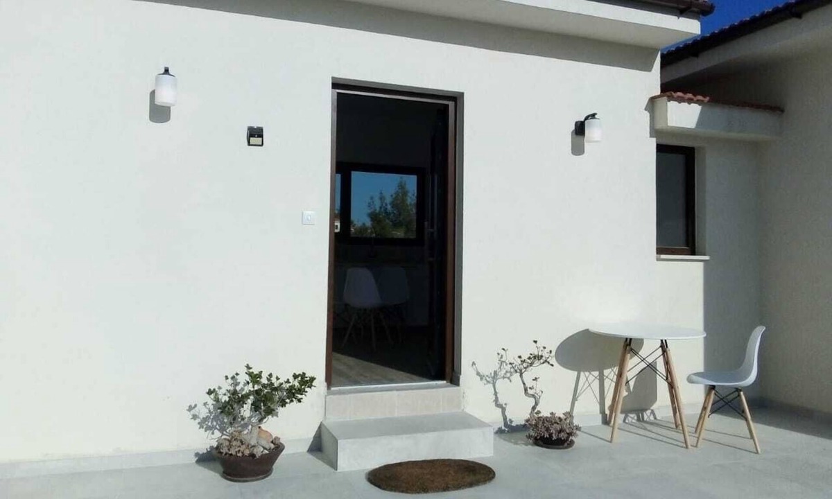 Zanakia House | MyHome in Souni -Zanakia