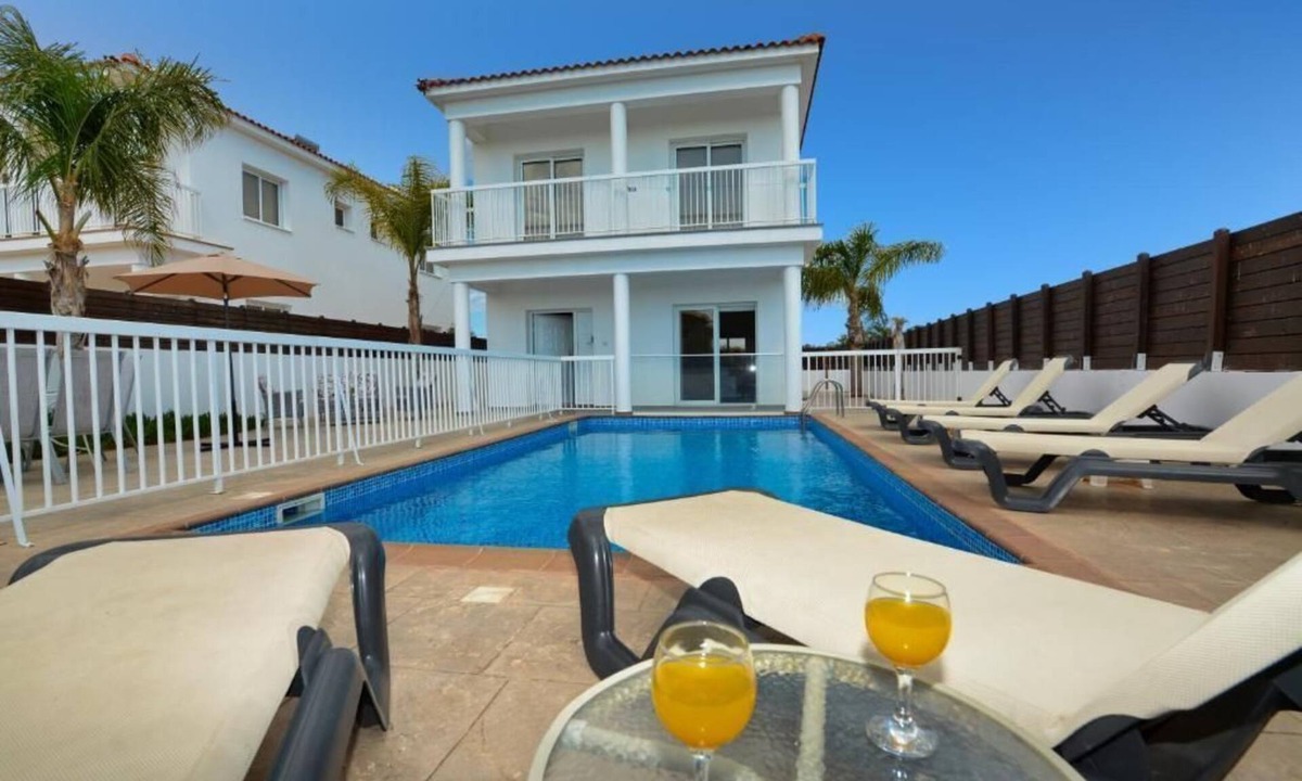 Ayia Napa Villa | Nissi Villa Christa 4 Bedroom With Private Pool