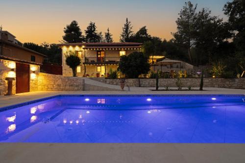 Vasa Koilaniou House | No 1 Mandria