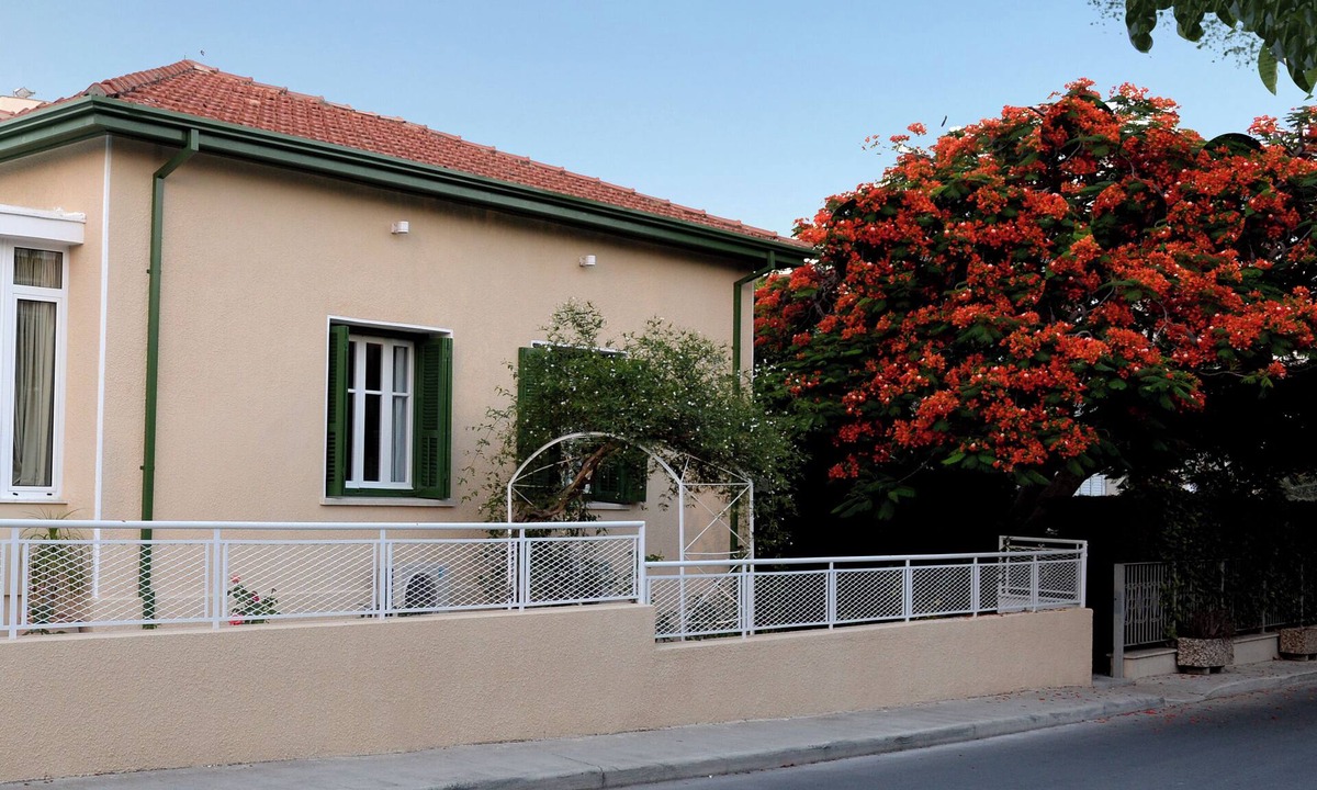 Old Town of Limassol House | OLIVE & CAROB SUITS at AVGI'S HOME, LIMASSOL OLD TOWN