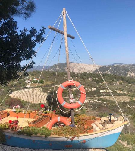 Silikou House | Olive Grove Cottage Guest house