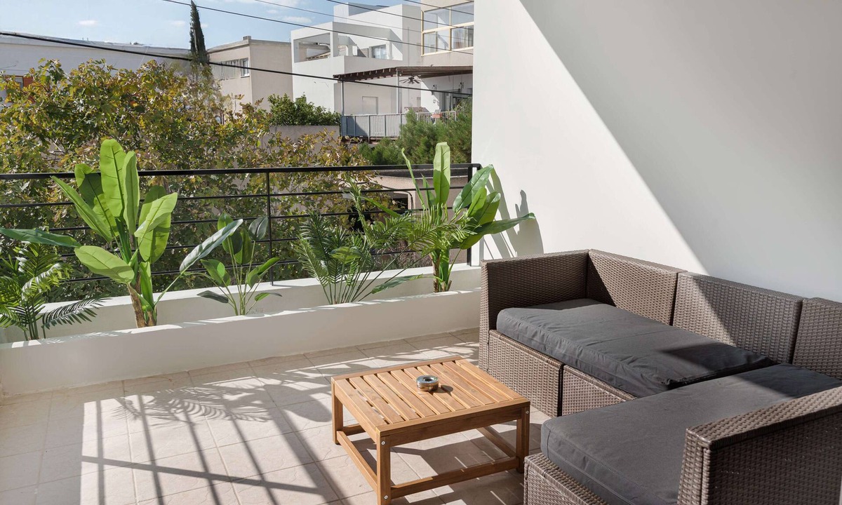 Strovolos Apartment | Phaedrus Living Evergreen City Flat