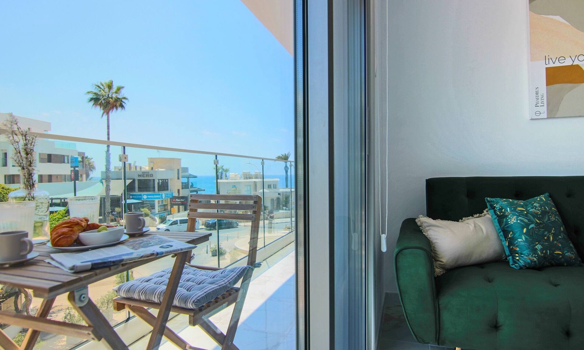 Paphos Apartment | Phaedrus Living: Seaside Luxury Flat Athina 21