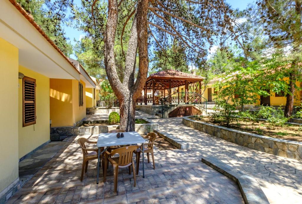 Foini Apartment | Platres Valley Houses