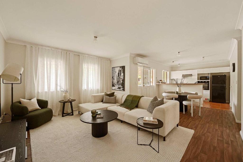 East Perth Apartment | Private 2BR Top Floor Escape Edge of CBD