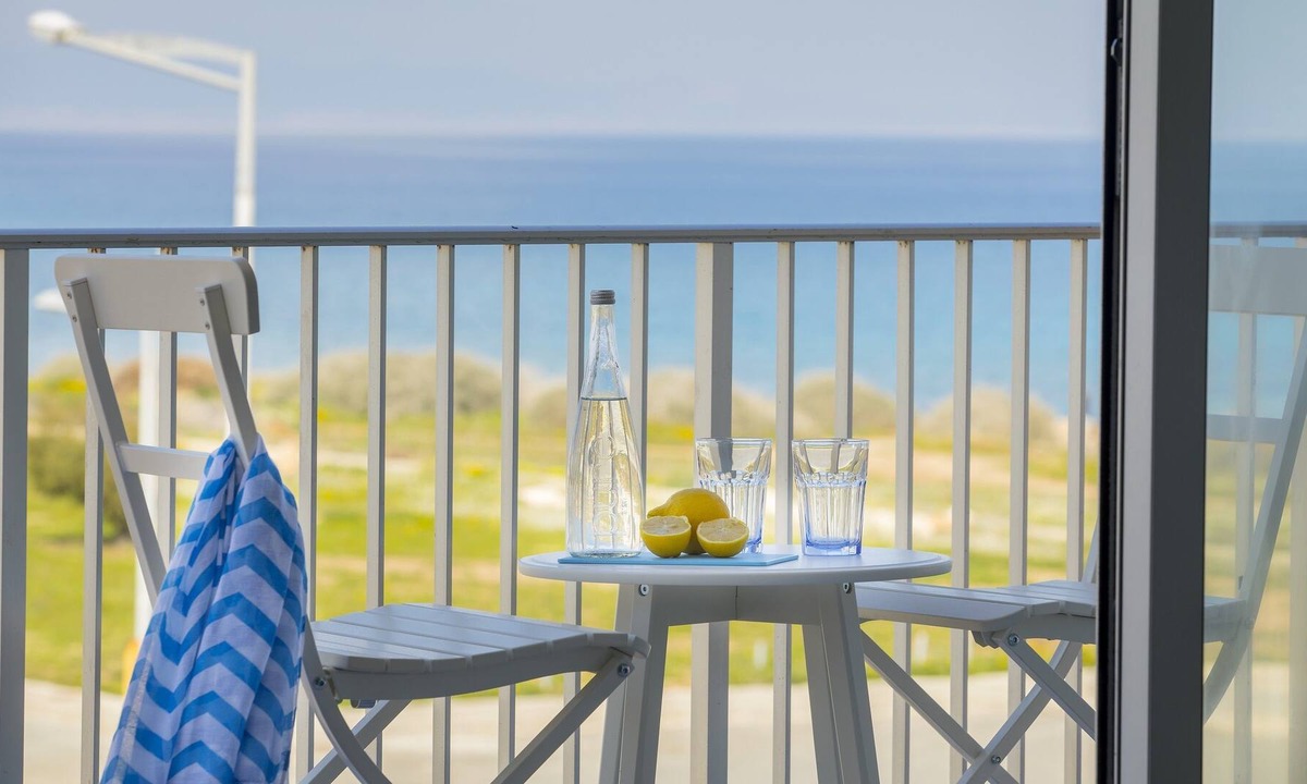Pernera Apartment | Protaras Azure Seafront Suite