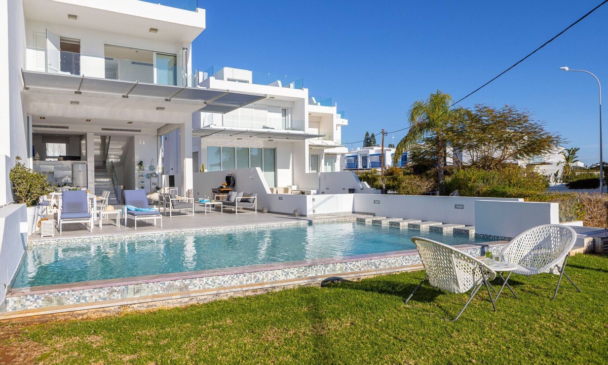 Protaras Villa | Protaras Elaia Luxury Seafront Villa