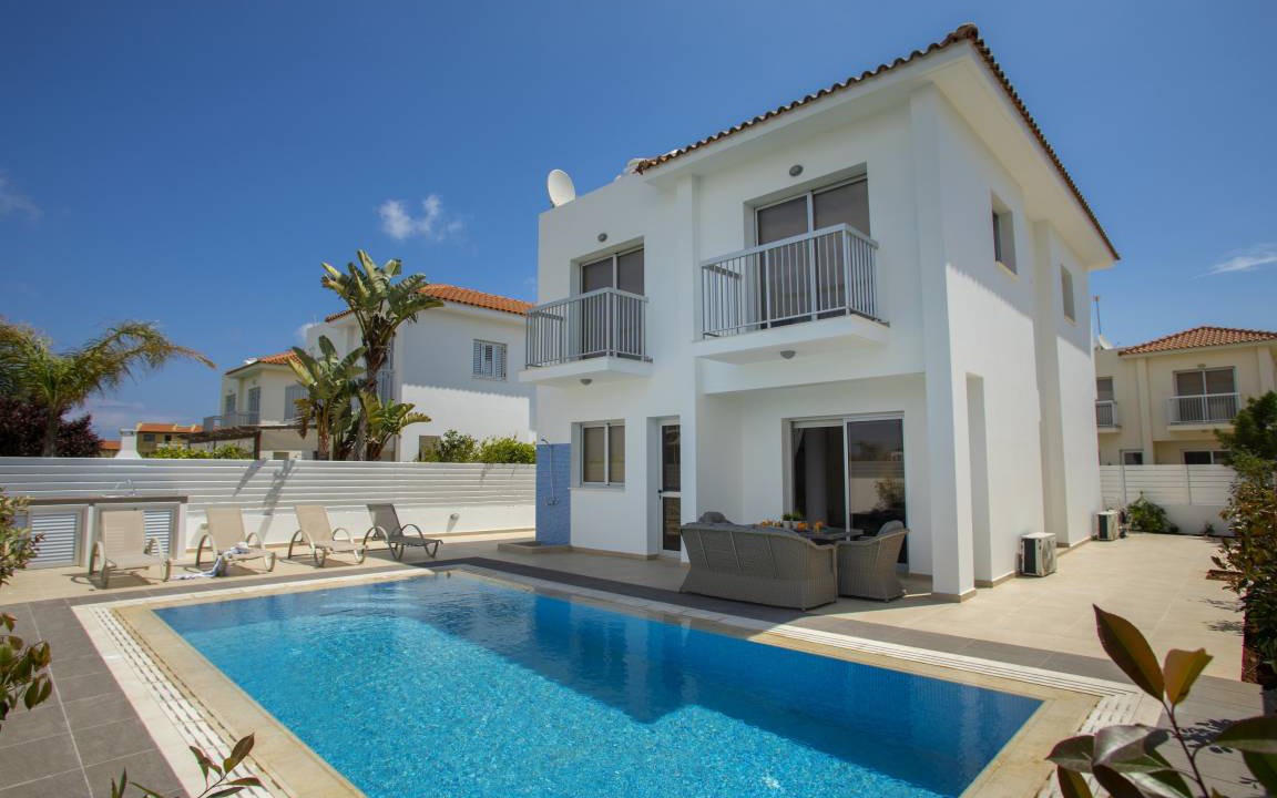 Pernera Villa | Protaras Villa Posidonas 9 Near The Beach
